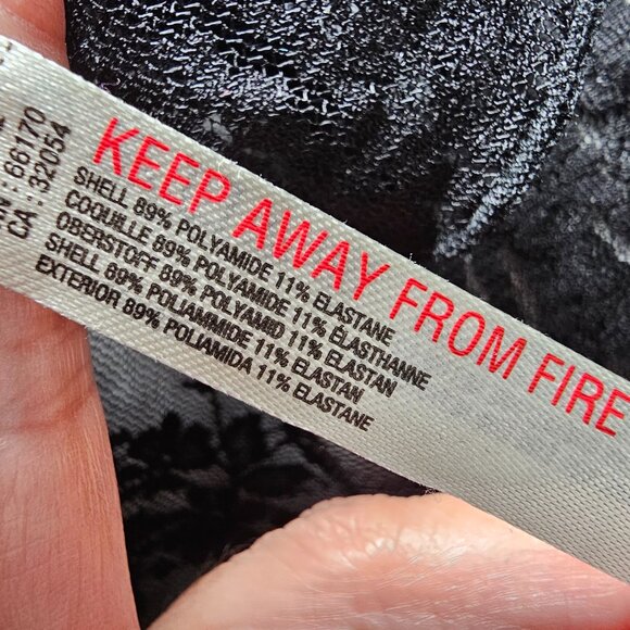 Intimately Free People Full Bloom Lace Top Long Slv Sheer Asymmetric Black NWT S - Picture 9 of 14